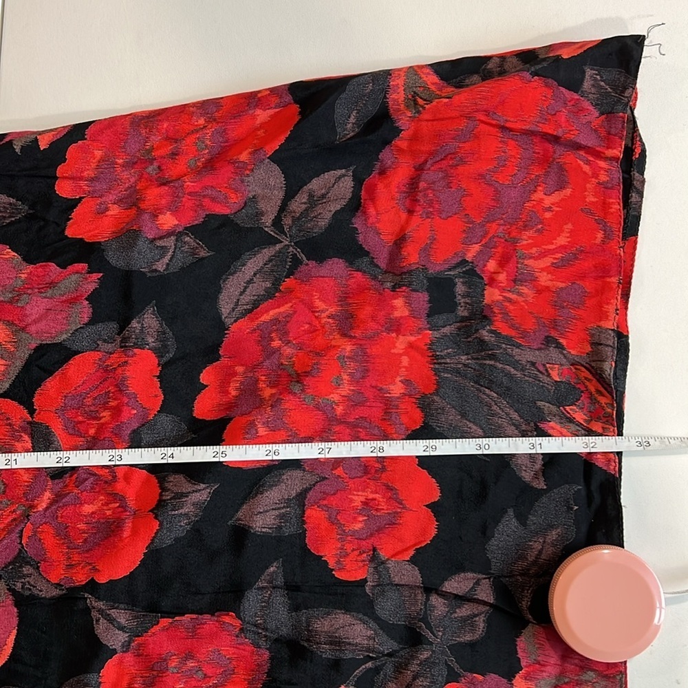 Emozioni - silk, button down maxi skirt, black and red - Picture 11 of 11